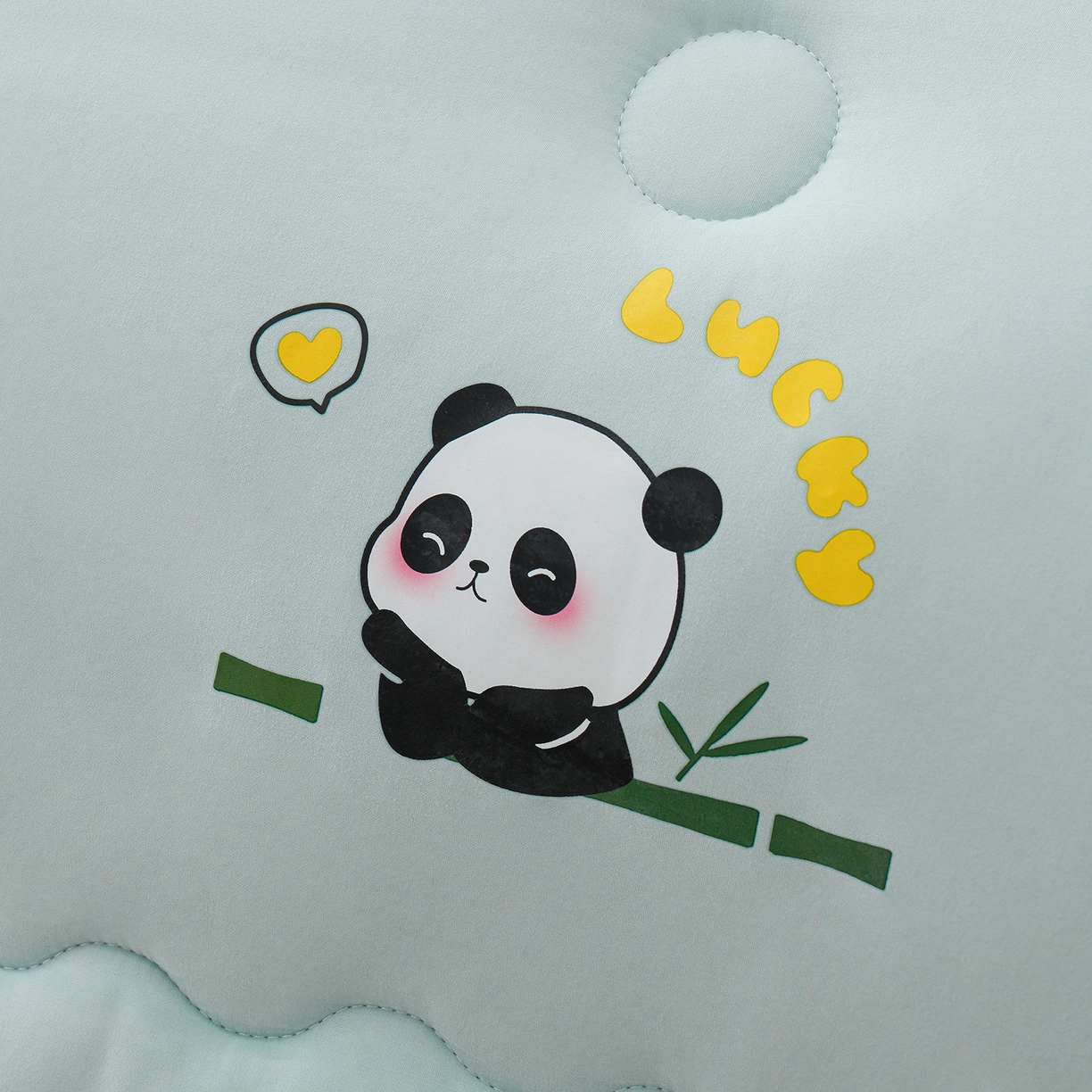 91家纺网 家纺一手货源 找家纺 易展家居 2025新款水洗棉大豆被 熊猫-和风蓝