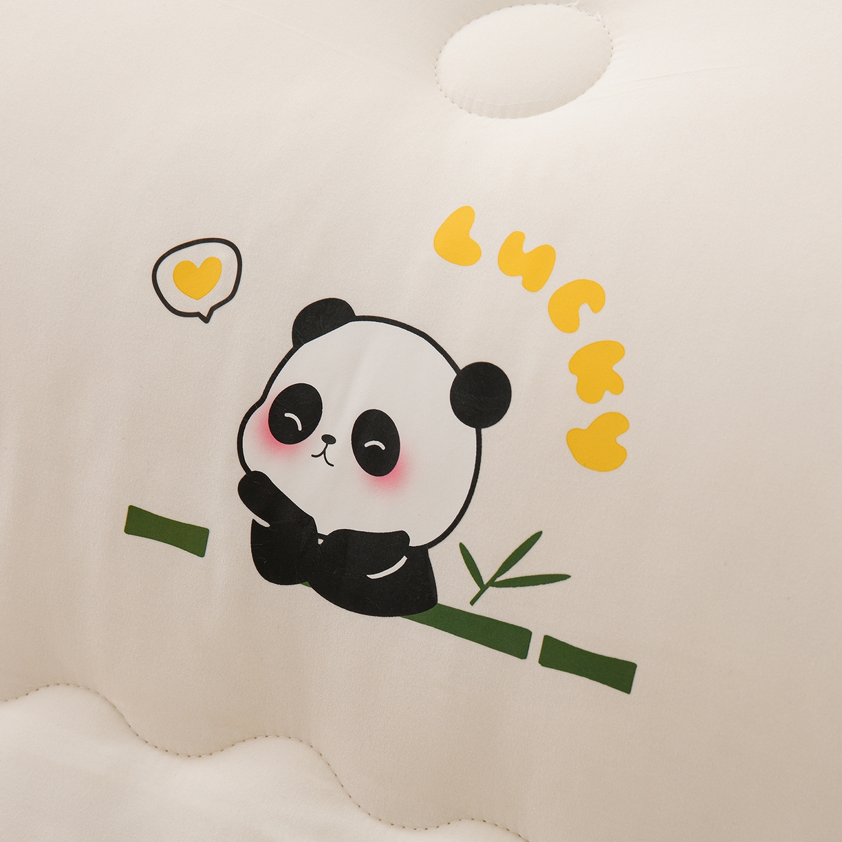 91家纺网 家纺一手货源 找家纺 易展家居 2025新款水洗棉大豆被 熊猫-象牙白