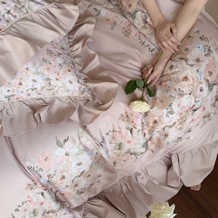 91家纺网 家纺一手货源 找家纺 优然居家纺 2025新款大版印花印花法式嵌绳大花边四件套 安娜粉