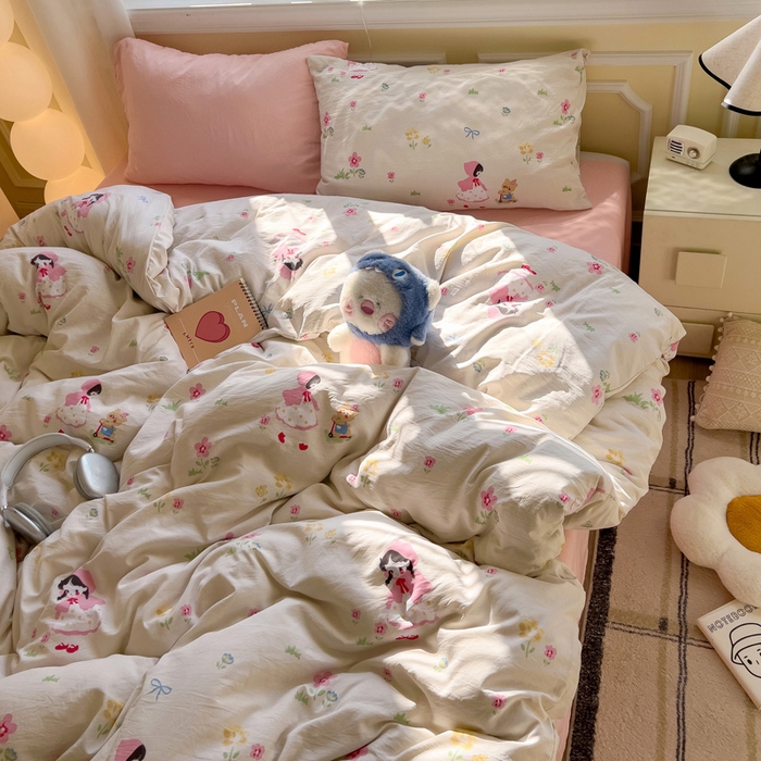 91家纺网 家纺一手货源 找家纺 水墨江南 2025新款超柔水洗棉印花四件套 丛林女孩