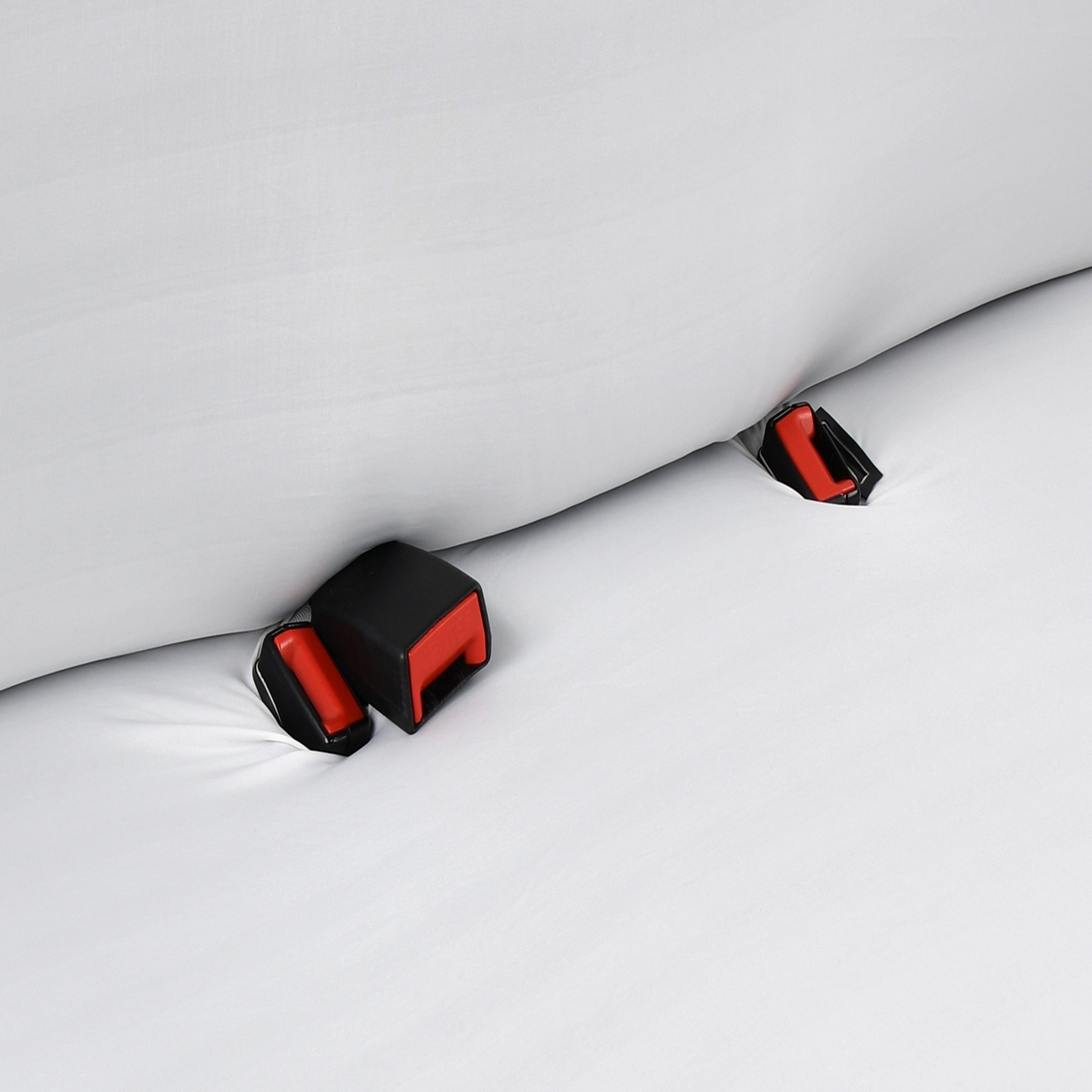 91家纺网 家纺一手货源 找家纺 （总）千彤沙发垫 2025新款凉感冰丝b-弹力全包汽车后排三人座椅套