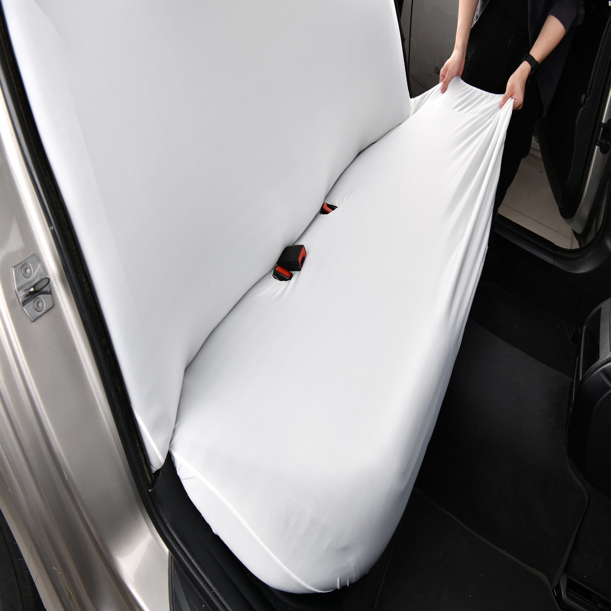 91家纺网 家纺一手货源 找家纺 （总）千彤沙发垫 2025新款凉感冰丝b-弹力全包汽车后排三人座椅套