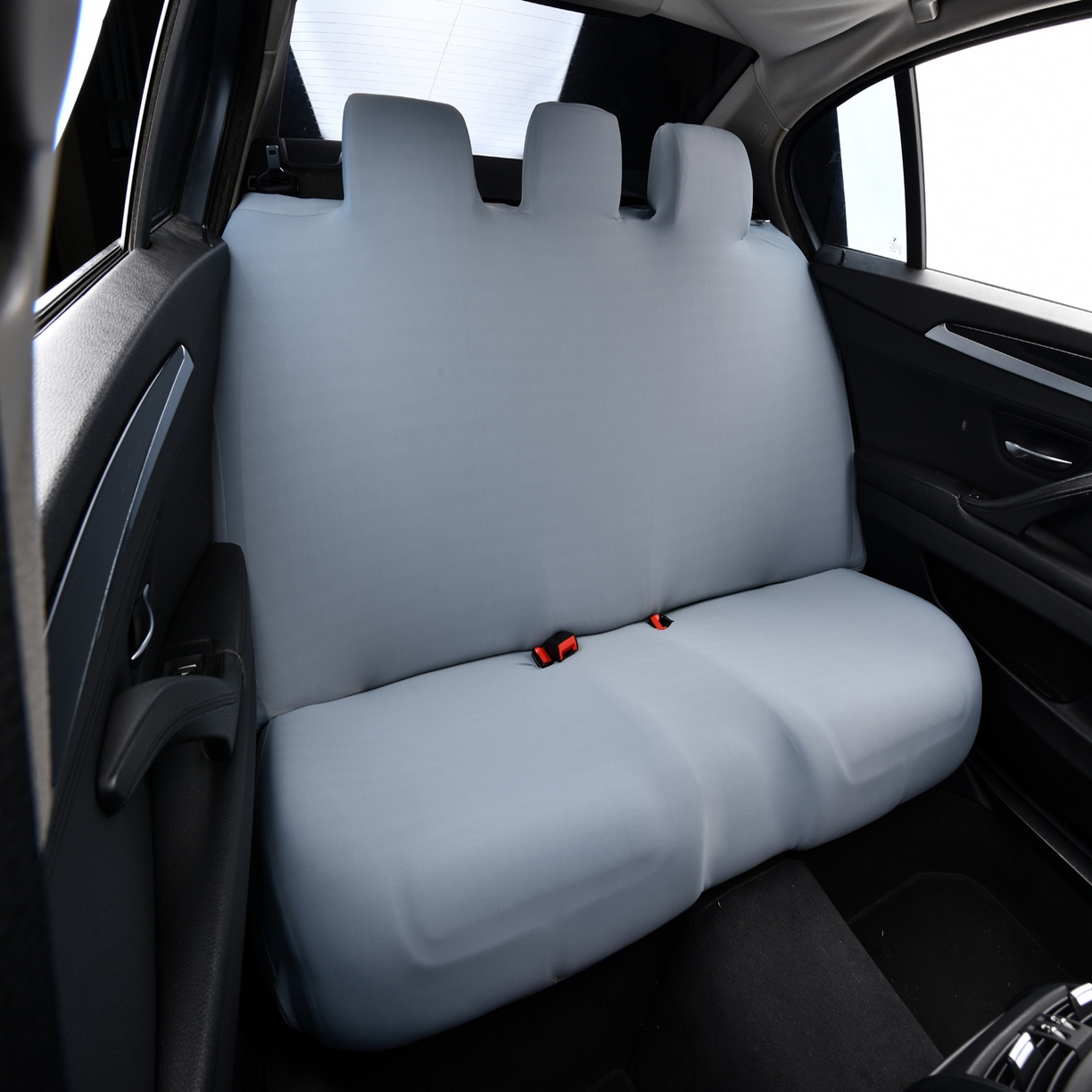 91家纺网 家纺一手货源 找家纺 千彤沙发垫 2025新款凉感冰丝b-弹力全包汽车后排三人座椅套 冰雾蓝