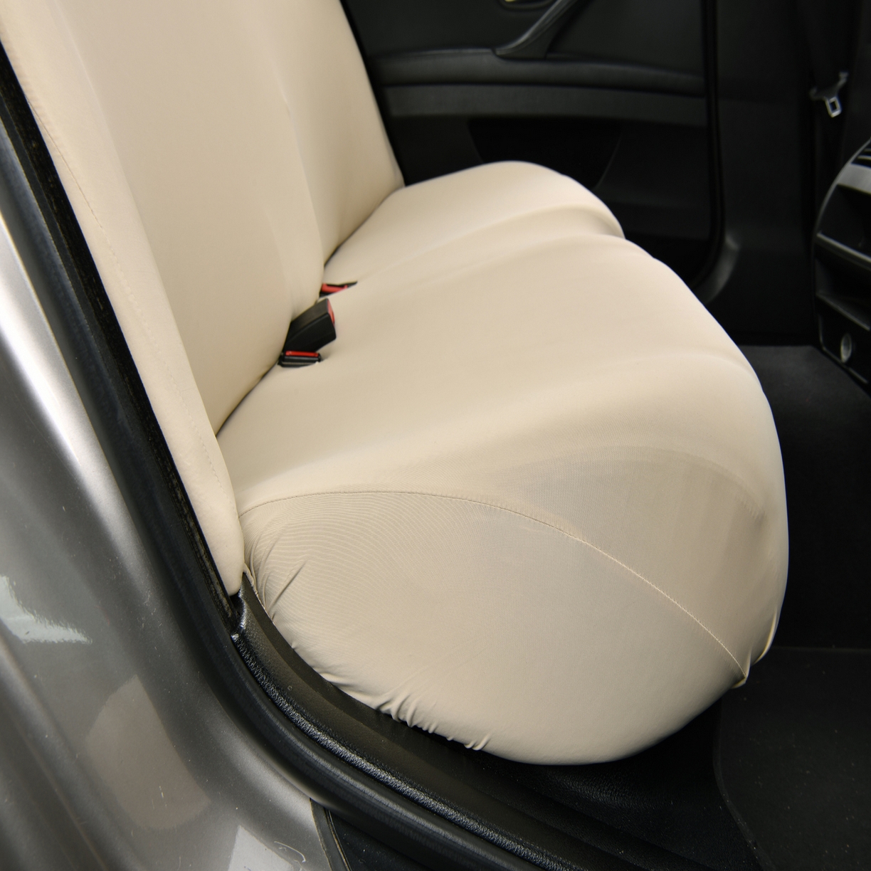 91家纺网 家纺一手货源 找家纺 千彤沙发垫 2025新款凉感冰丝b-弹力全包汽车后排三人座椅套 米咖