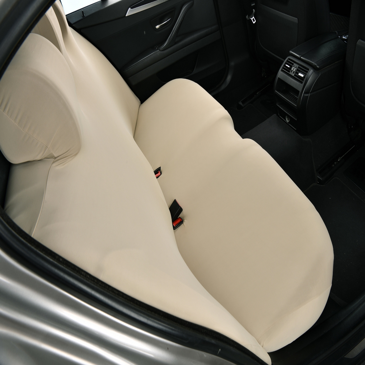 91家纺网 家纺一手货源 找家纺 千彤沙发垫 2025新款凉感冰丝b-弹力全包汽车后排三人座椅套 米咖