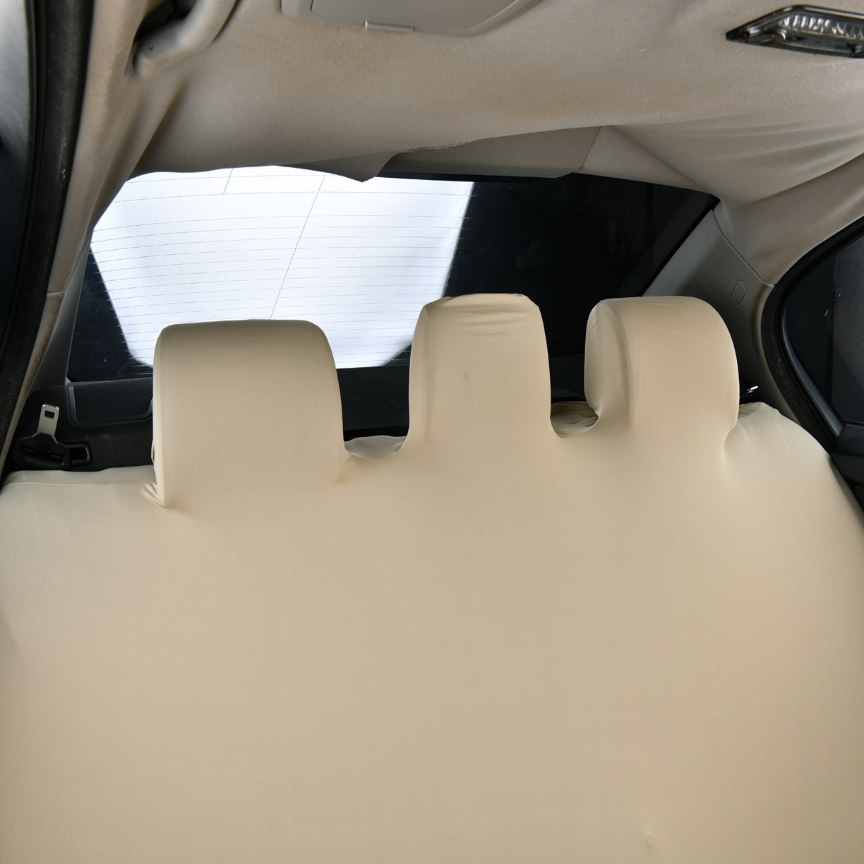 91家纺网 家纺一手货源 找家纺 千彤沙发垫 2025新款凉感冰丝b-弹力全包汽车后排三人座椅套 米咖