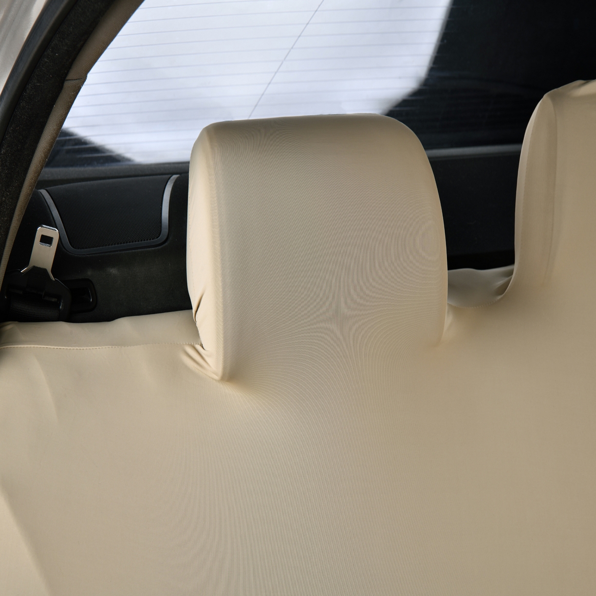 91家纺网 家纺一手货源 找家纺 千彤沙发垫 2025新款凉感冰丝b-弹力全包汽车后排三人座椅套 米咖