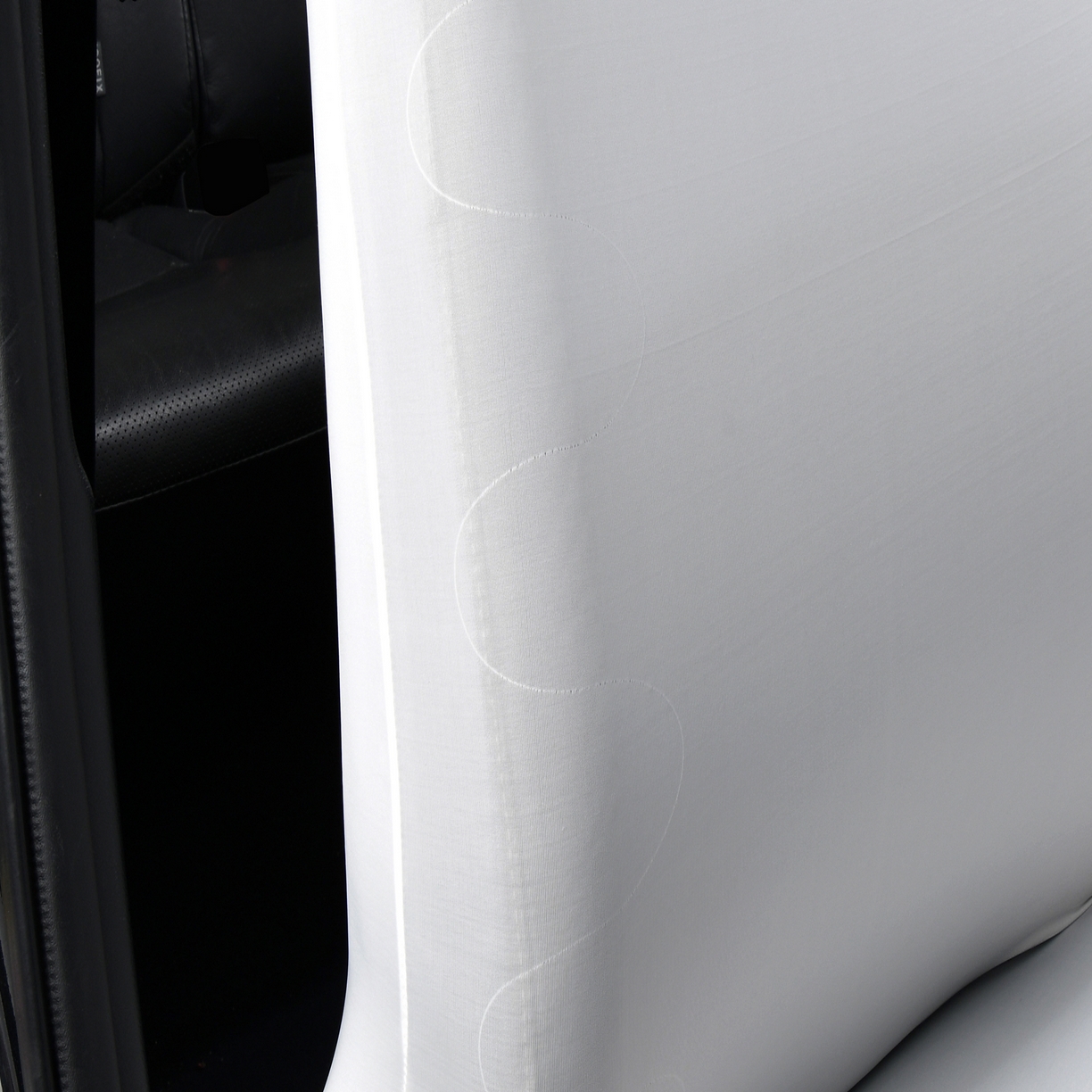 91家纺网 家纺一手货源 找家纺 千彤沙发垫 2025新款凉感冰丝a-弹力全包围 汽车前排座椅套单只装 白色