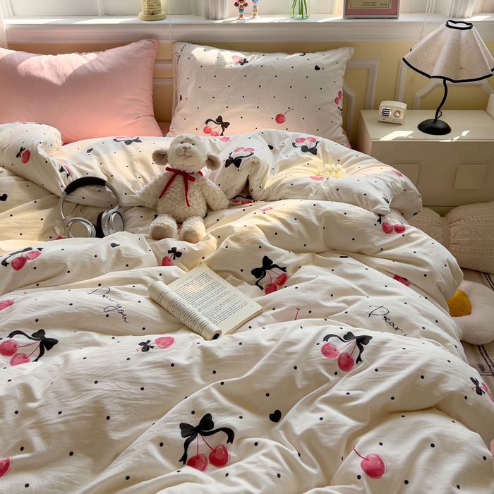 91家纺网 家纺一手货源 找家纺 水墨江南 2025新款超柔水洗棉印花四件套 美丽樱桃