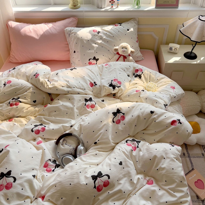 91家纺网 家纺一手货源 找家纺 水墨江南 2025新款超柔水洗棉印花四件套 美丽樱桃