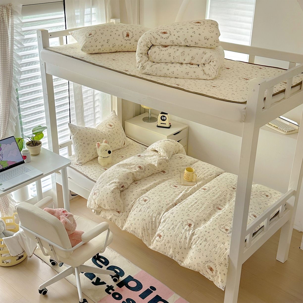 91家纺网 家纺一手货源 找家纺 （总）美梦家纺2025新款木棉皱皱纱学生床盖三件套