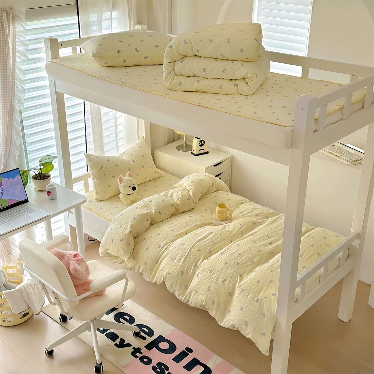 91家纺网 家纺一手货源 找家纺 （总）美梦家纺2025新款木棉皱皱纱学生床盖三件套