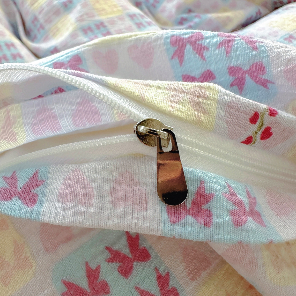 91家纺网 家纺一手货源 找家纺 美梦家纺2025新款木棉皱皱纱学生床盖四件套 森田园野