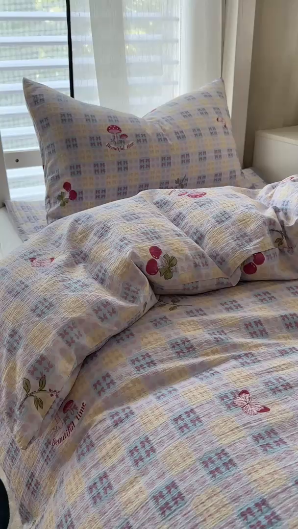 91家纺网 家纺一手货源 找家纺 美梦家纺2025新款木棉皱皱纱学生床盖四件套 森田园野