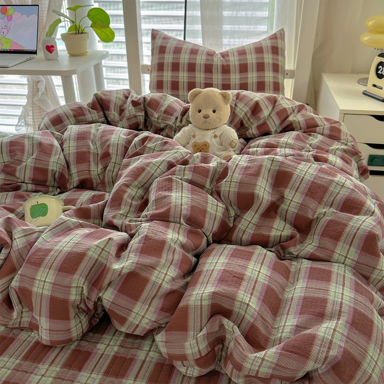 91家纺网 家纺一手货源 找家纺 美梦家纺2025新款木棉皱皱纱学生床盖四件套 薄巧