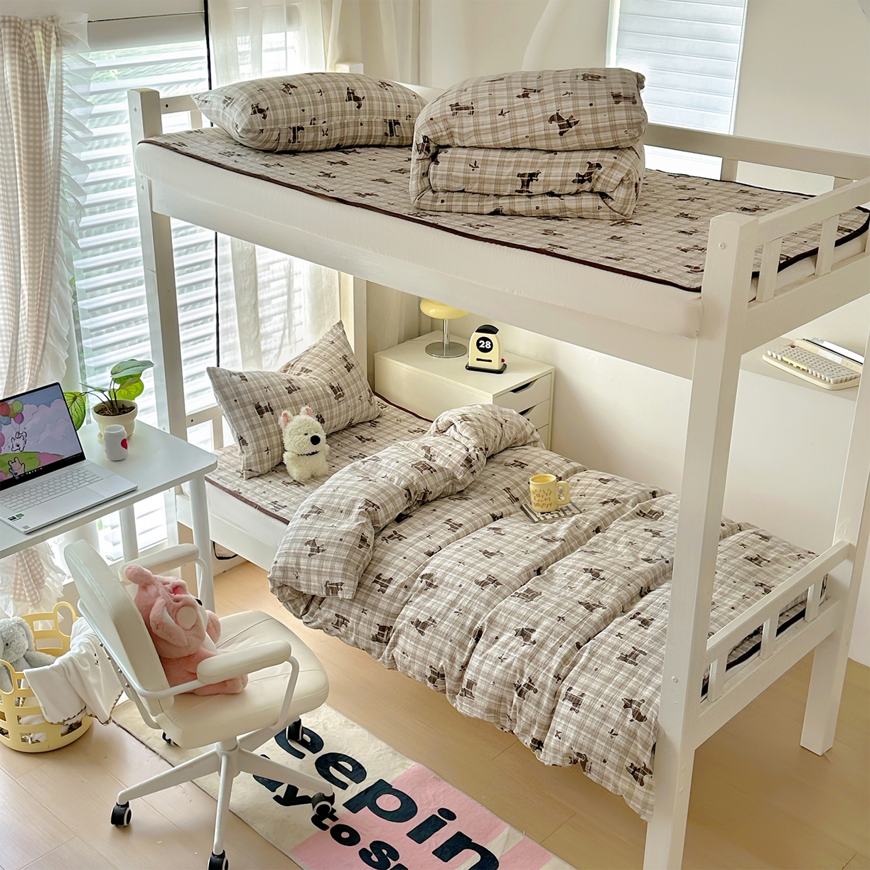 美梦家纺2025新款木棉皱皱纱学生床盖四件套 巧克力狗狗