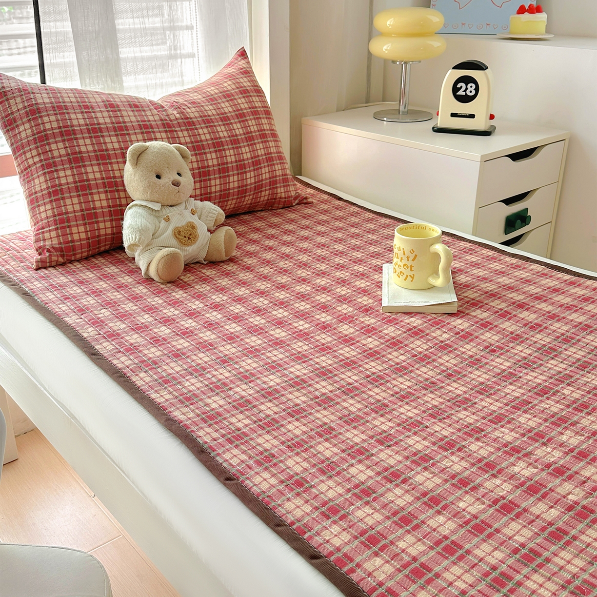 91家纺网 家纺一手货源 找家纺 美梦家纺2025新款木棉皱皱纱学生床盖四件套 圣诞