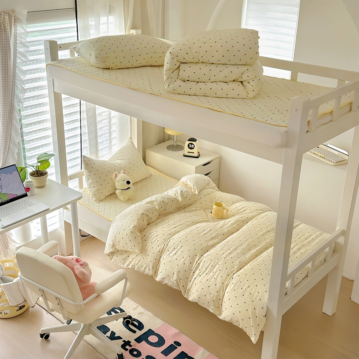 美梦家纺2025新款木棉皱皱纱学生床盖四件套 波点奶昔