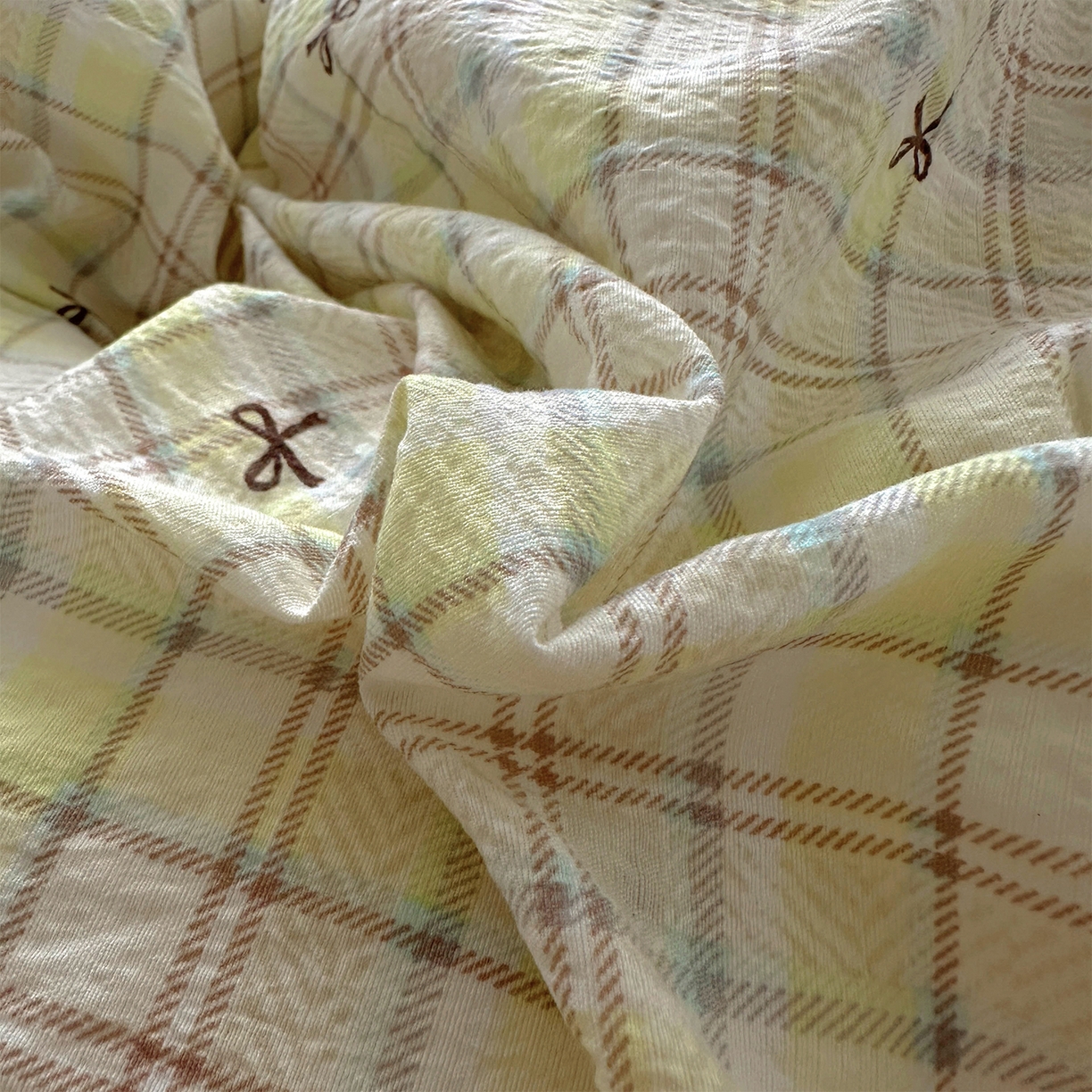 91家纺网 家纺一手货源 找家纺 美梦家纺2025新款木棉皱皱纱学生床盖四件套 格调蝴蝶结