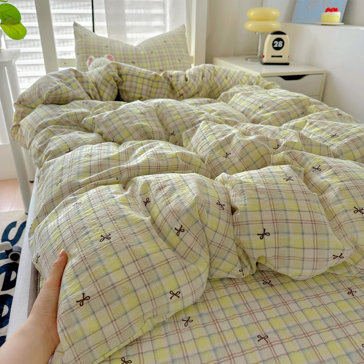 91家纺网 家纺一手货源 找家纺 美梦家纺2025新款木棉皱皱纱学生床盖四件套 格调蝴蝶结