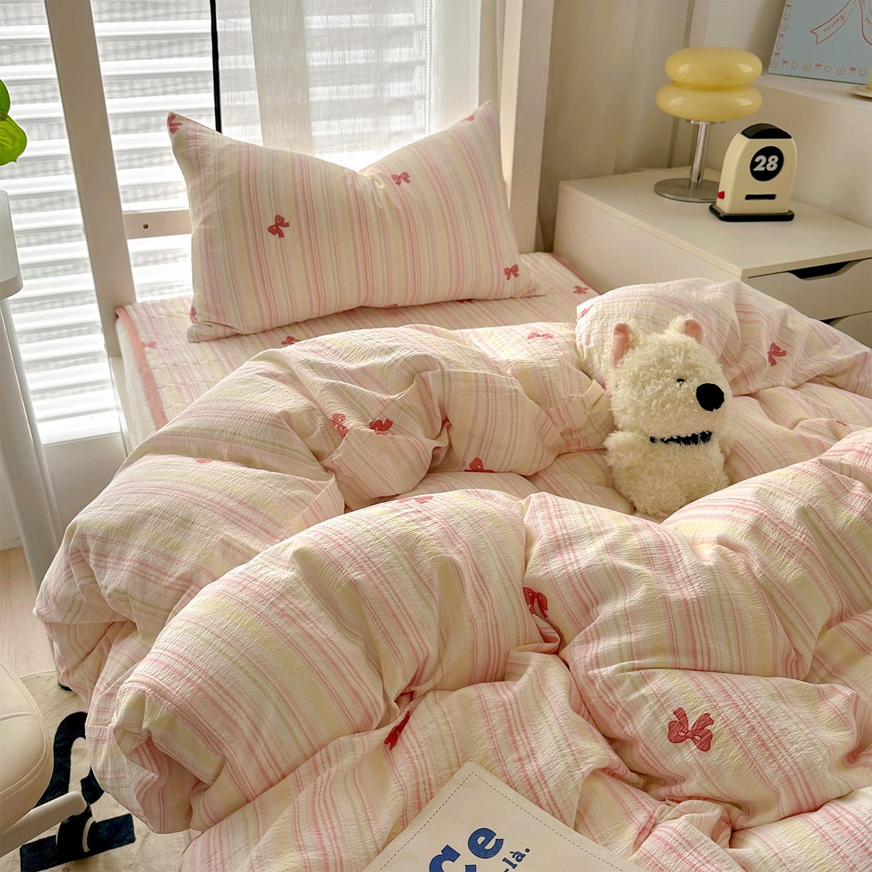 91家纺网 家纺一手货源 找家纺 美梦家纺2025新款木棉皱皱纱学生床盖四件套 遇见彩虹