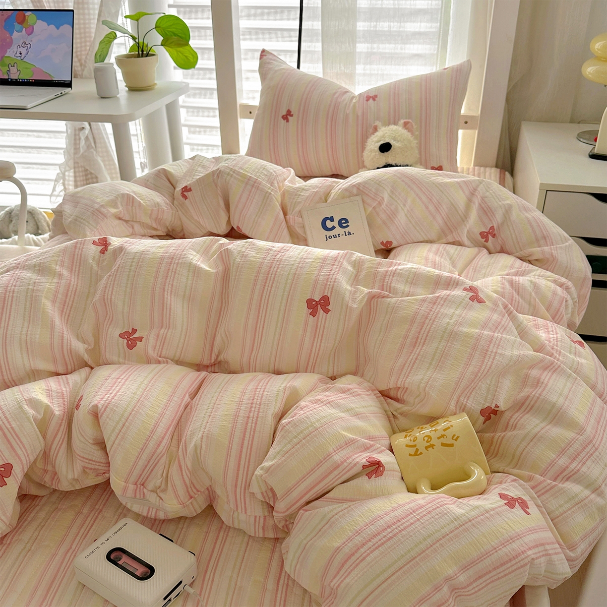 91家纺网 家纺一手货源 找家纺 美梦家纺2025新款木棉皱皱纱学生床盖四件套 遇见彩虹