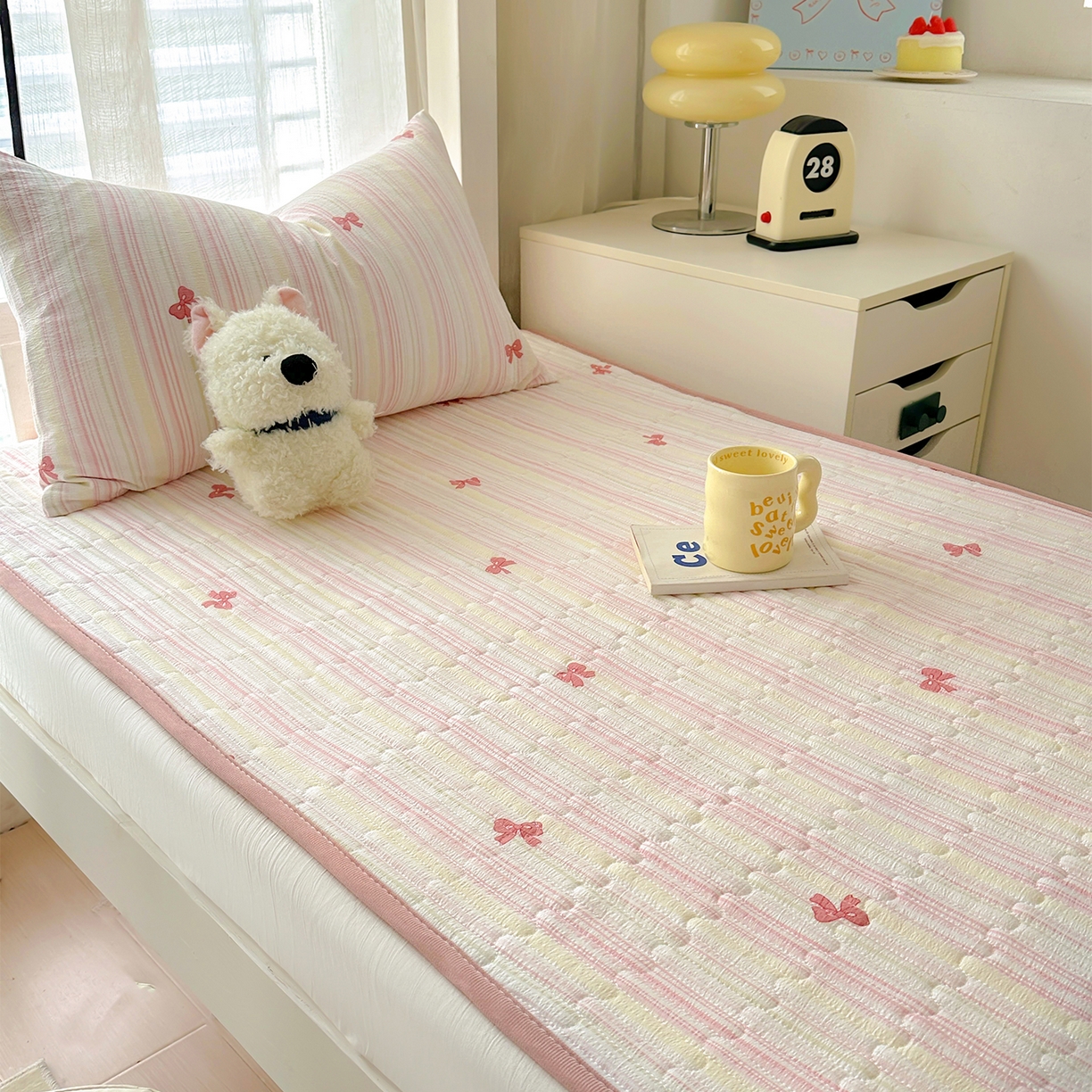 91家纺网 家纺一手货源 找家纺 美梦家纺2025新款木棉皱皱纱学生床盖四件套 遇见彩虹