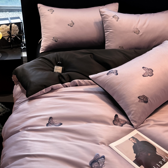 91家纺网 家纺一手货源 找家纺 （总）红嘴企鹅2025新款幻影冰丝四件套-蝴蝶系列