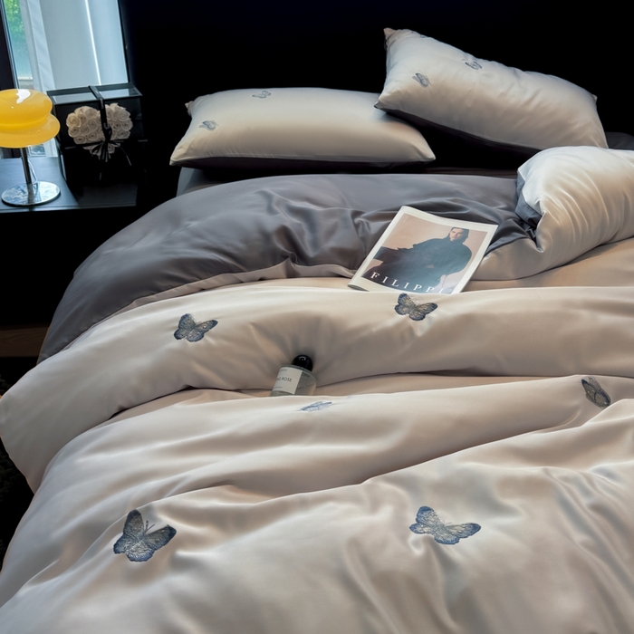 91家纺网 家纺一手货源 找家纺 红嘴企鹅2025新款幻影冰丝四件套-蝴蝶系列 幻影-灰色