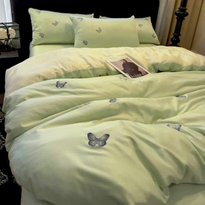 91家纺网 家纺一手货源 找家纺 红嘴企鹅2025新款幻影冰丝四件套-蝴蝶系列 幻影-清新绿