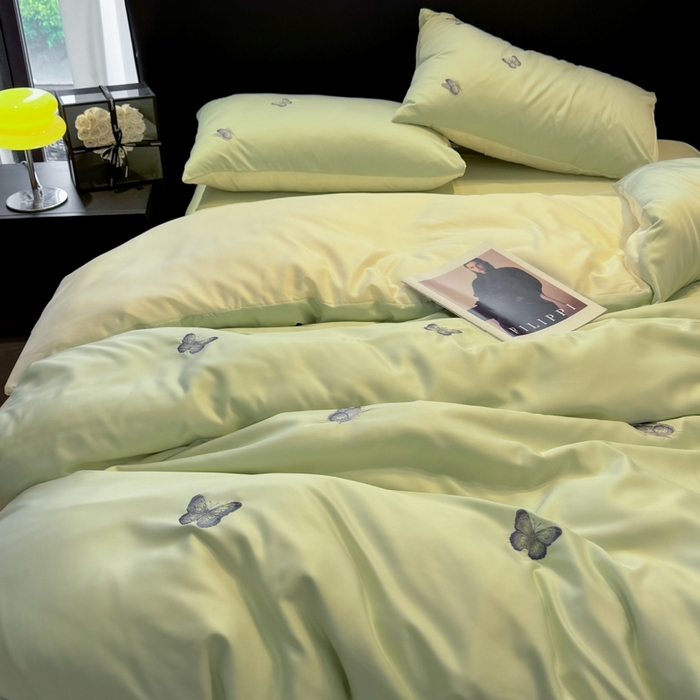 91家纺网 家纺一手货源 找家纺 红嘴企鹅2025新款幻影冰丝四件套-蝴蝶系列 幻影-清新绿