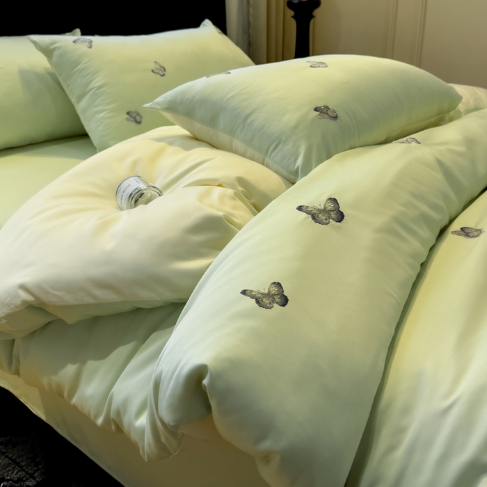 91家纺网 家纺一手货源 找家纺 红嘴企鹅2025新款幻影冰丝四件套-蝴蝶系列 幻影-清新绿