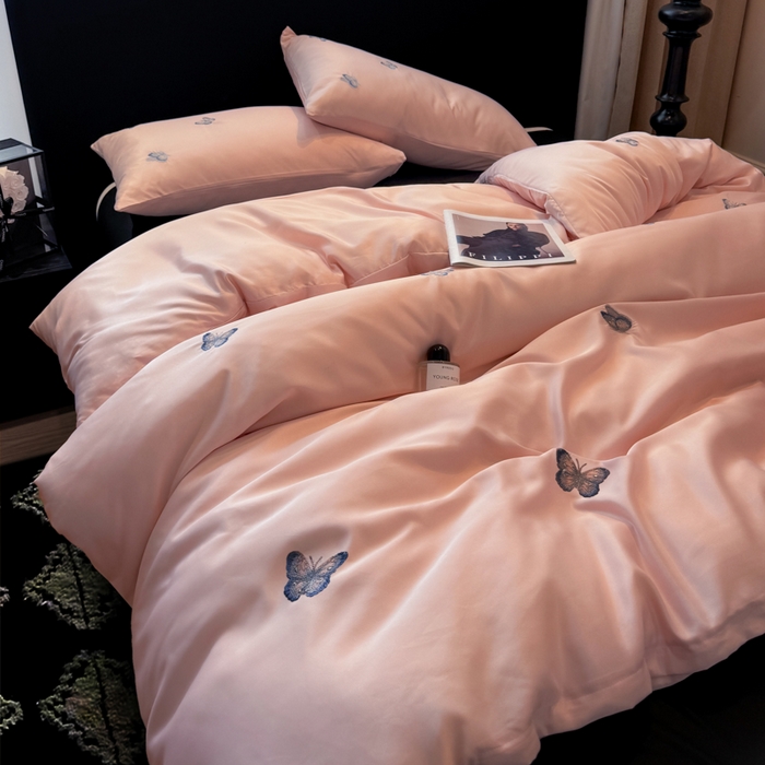 91家纺网 家纺一手货源 找家纺 红嘴企鹅2025新款幻影冰丝四件套-蝴蝶系列 幻影-玉色