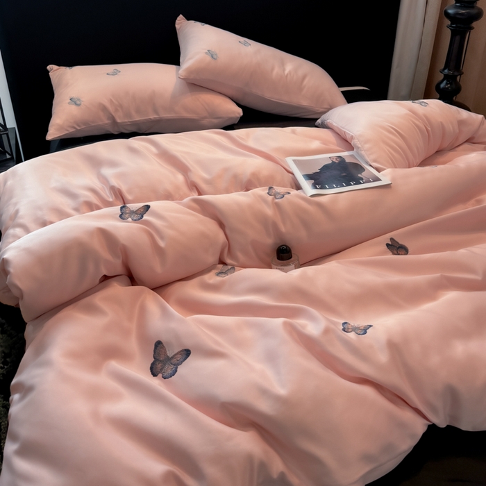 91家纺网 家纺一手货源 找家纺 红嘴企鹅2025新款幻影冰丝四件套-蝴蝶系列 幻影-玉色