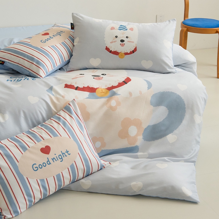 91家纺网 家纺一手货源 找家纺 RYB红黄兰 开学季2025新款ins设计师原创13372大版卡通数码印花40s全棉纯棉三件套四件套 爱心西高地