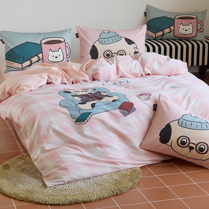 91家纺网 家纺一手货源 找家纺 RYB红黄兰 开学季2025新款ins设计师原创13372大版卡通数码印花40s全棉纯棉三件套四件套 美好假日