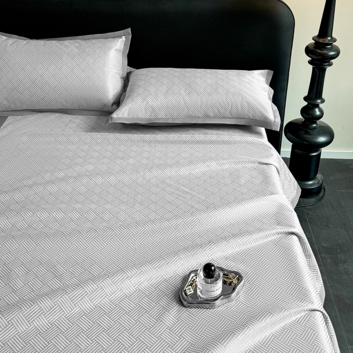 91家纺网 家纺一手货源 找家纺 红嘴企鹅2025新款人字纹提花冰丝凉席（量大可聊 ） 人字纹提花-灰色