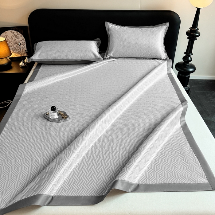 91家纺网 家纺一手货源 找家纺 红嘴企鹅2025新款人字纹提花冰丝凉席（量大可聊 ） 人字纹提花-灰色