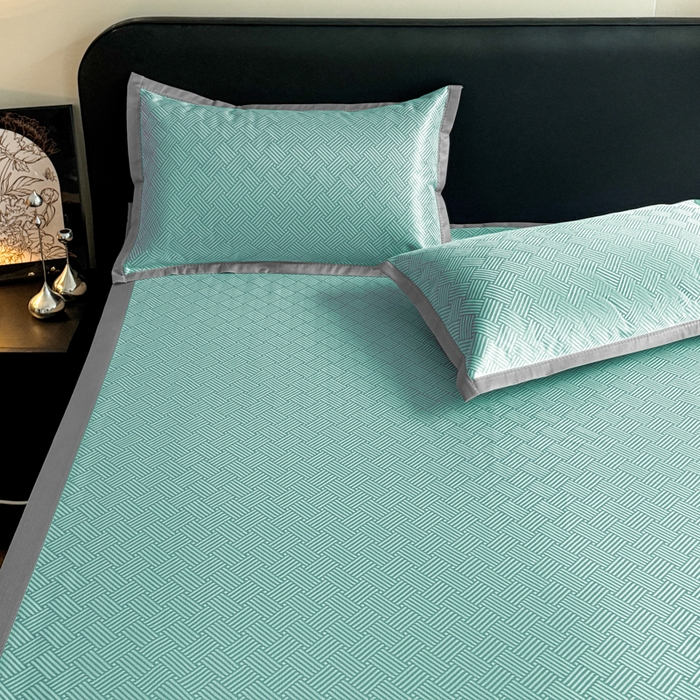 91家纺网 家纺一手货源 找家纺 红嘴企鹅2025新款人字纹提花冰丝凉席（量大可聊 ） 人字纹提花-绿色