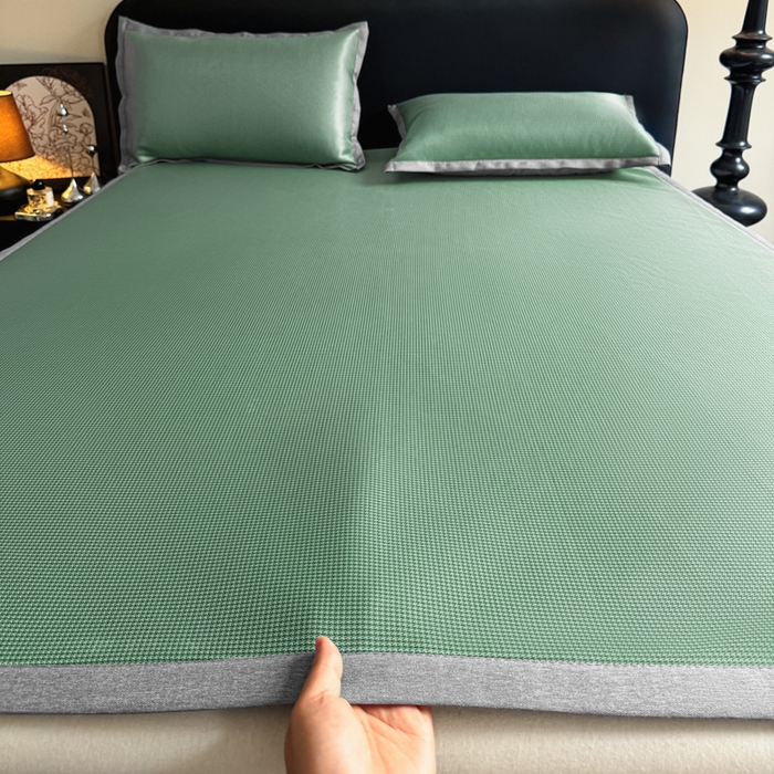 91家纺网 家纺一手货源 找家纺 （总）红嘴企鹅2025新款千鸟格提花冰丝凉席（量大可聊）