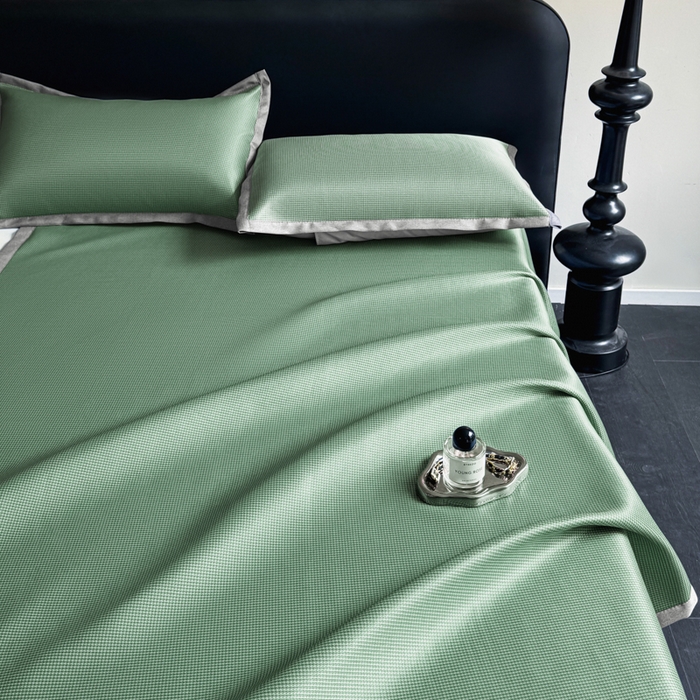 91家纺网 家纺一手货源 找家纺 （总）红嘴企鹅2025新款千鸟格提花冰丝凉席（量大可聊）