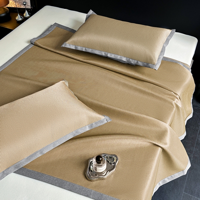 91家纺网 家纺一手货源 找家纺 红嘴企鹅2025新款千鸟格提花冰丝凉席（量大可聊） 千鸟格-提花咖