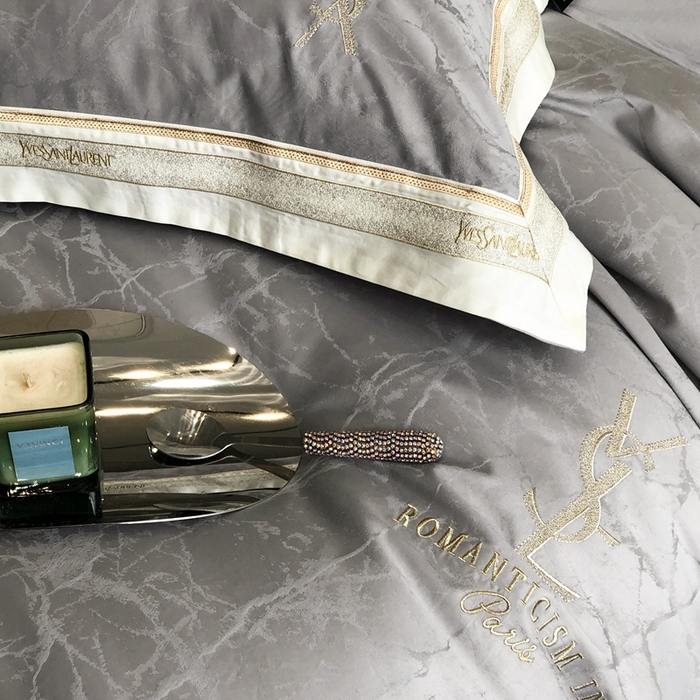 91家纺网 家纺一手货源 找家纺 馨蕊家居 2025新款全棉提花四件套-慕奈 慕奈-高级灰