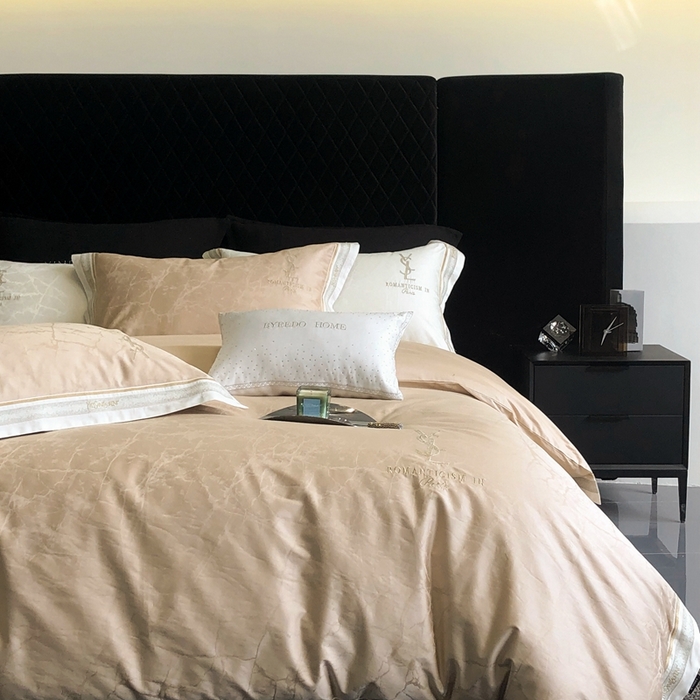 91家纺网 家纺一手货源 找家纺 馨蕊家居 2025新款全棉提花四件套-慕奈 慕奈-香槟