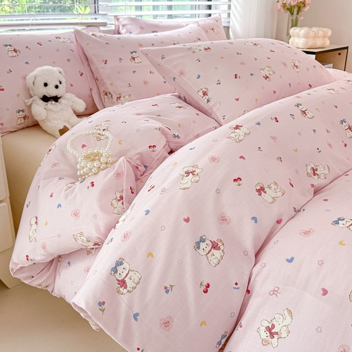 91家纺网 家纺一手货源 找家纺 卓缦家纺 2025新款-A类全棉纯棉双层纱小清新印花单被套单枕套学生单被套 被套单件单枕套 假日甜心猫-粉色