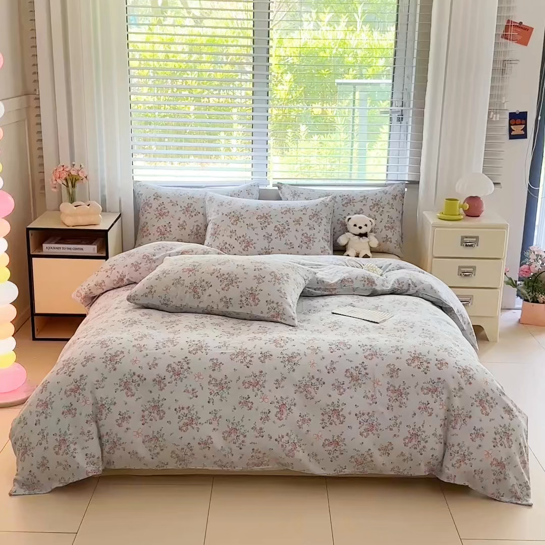91家纺网 家纺一手货源 找家纺 卓缦家纺 2025新款-A类全棉纯棉双层纱小清新印花单被套单枕套学生单被套 被套单件单枕套 蔷薇梦境