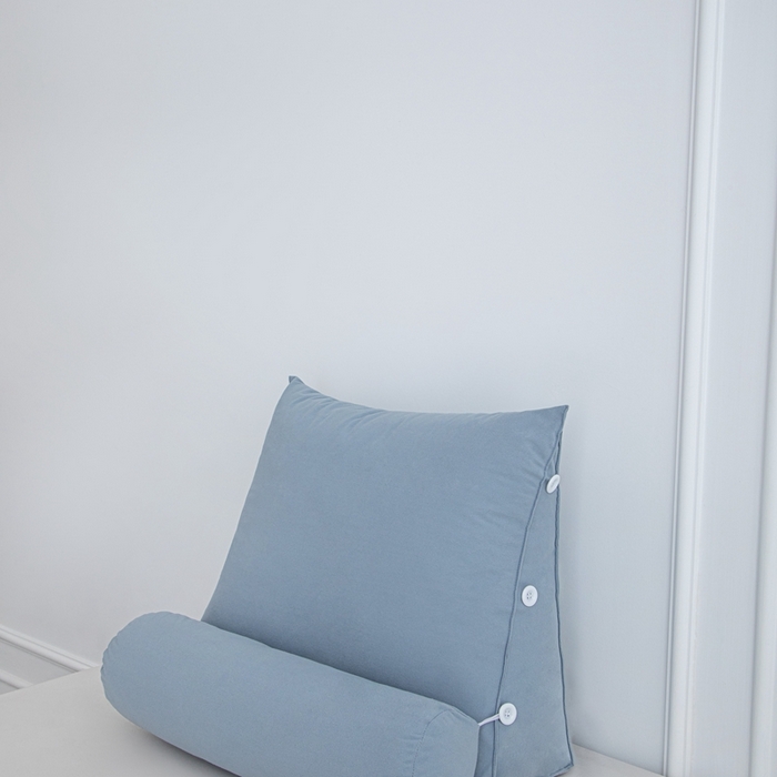 91家纺网 家纺一手货源 找家纺 沐沐家纺 2026新款仿棉绒三角靠背带头枕 烟灰蓝