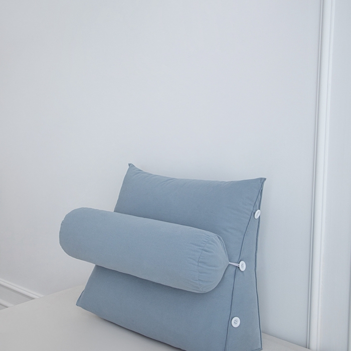 91家纺网 家纺一手货源 找家纺 沐沐家纺 2026新款仿棉绒三角靠背带头枕 烟灰蓝