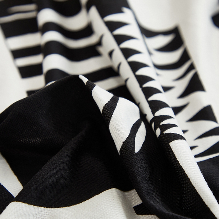 91家纺网 家纺一手货源 找家纺 逐日沙发套2025新款沙发套 静逸