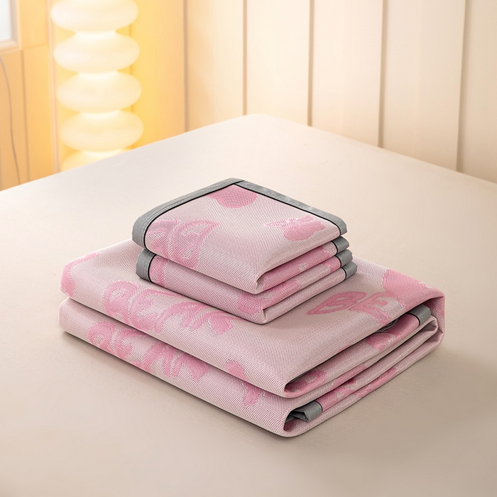 91家纺网 家纺一手货源 找家纺 （总）莱家富 2025新款A类凉感提花冰丝凉席